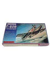 [1/48] F-82B [48-020]