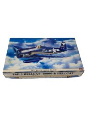 [1/32] F6F-5 HELLCAT [08144]