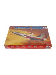 [1/72] N104RB [9037]