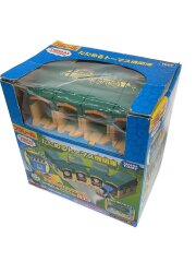 プラレール たためるトーマス機関庫 THOMAS & FRIENDS